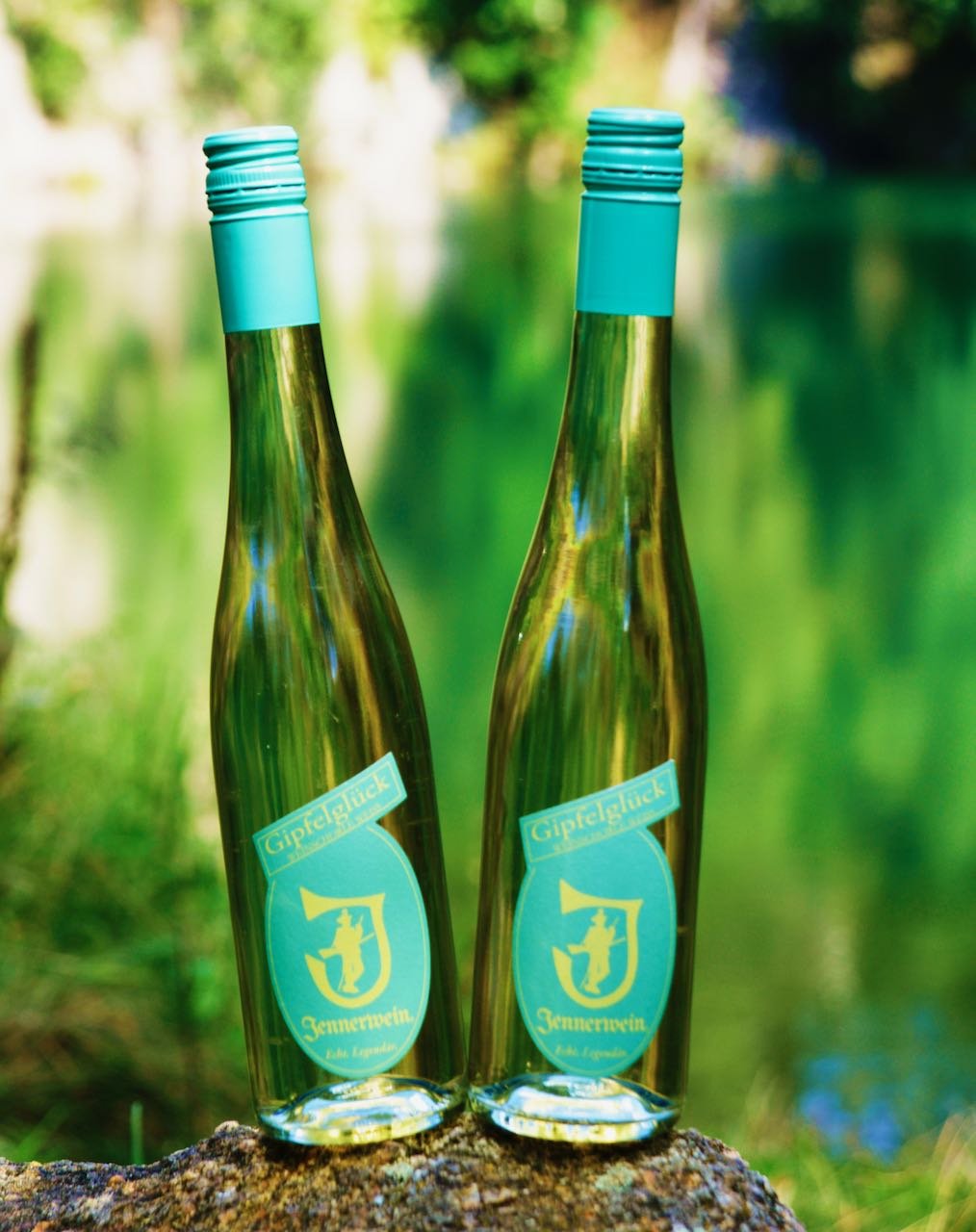 GENUSSZEIT - Jennerwein Gipfelglück - Weissweinschorle Riesling - Exklusiv: in der 0,5 Liter Flasche - Jennerwein