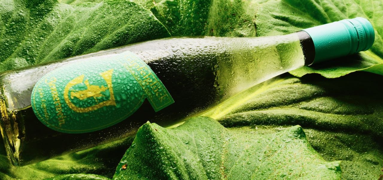 GENUSSZEIT - Jennerwein Gipfelglück - Weissweinschorle Riesling - Exklusiv: in der 0,5 Liter Flasche - Jennerwein